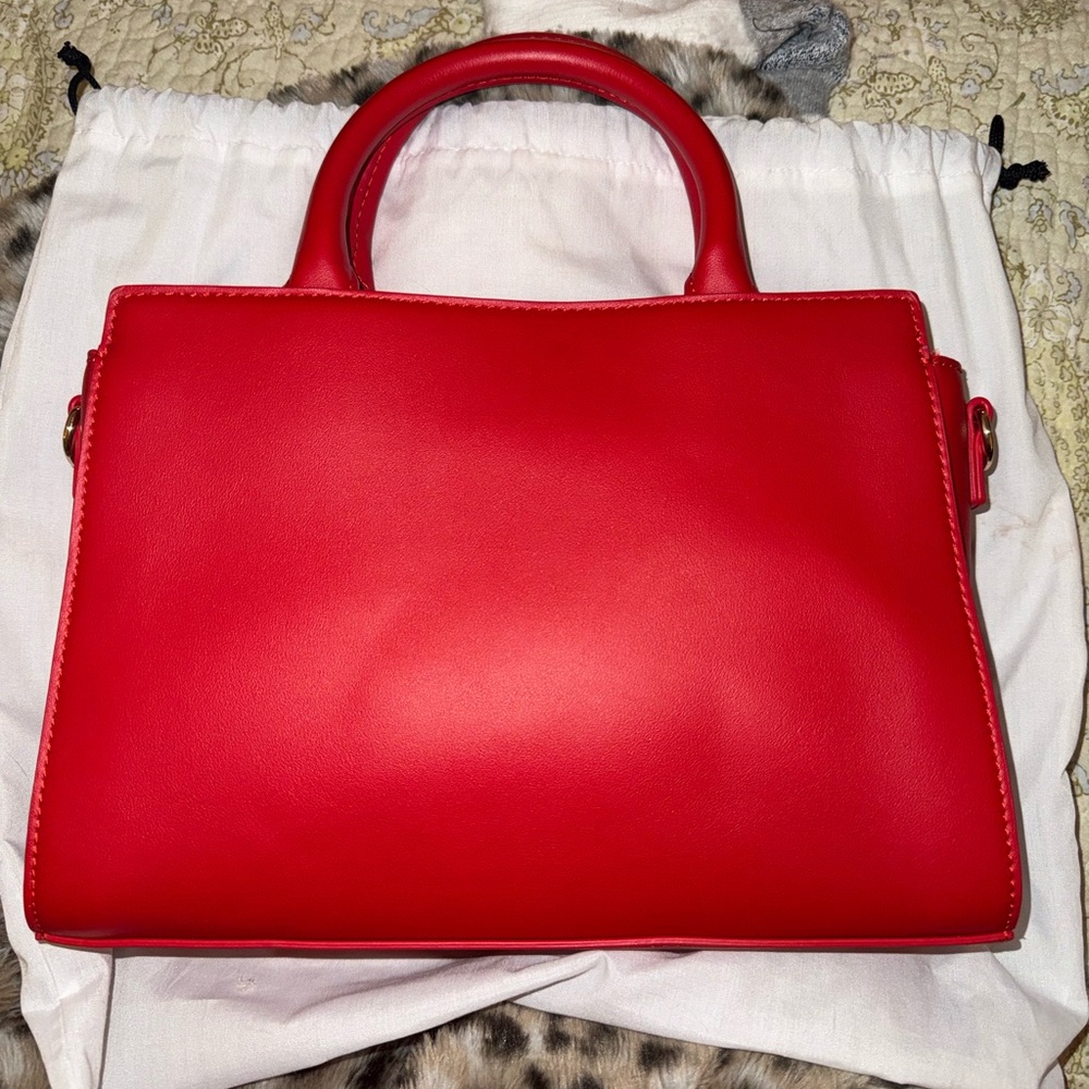 Love Moschino Red Satchel with Gold Heart Logo - Picture 7 of 11